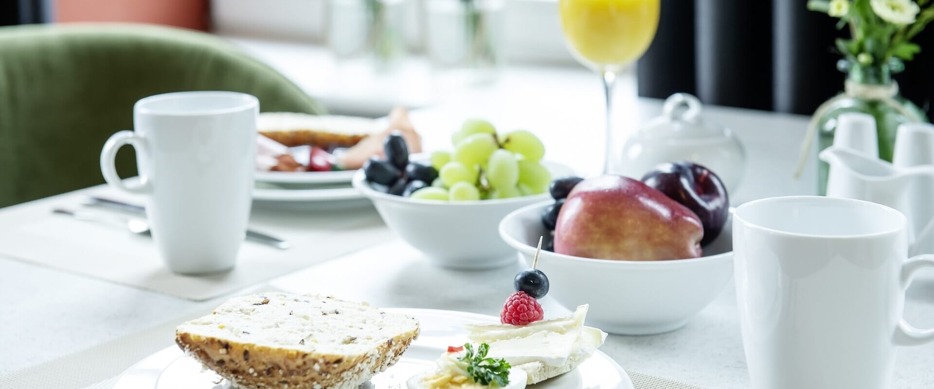 Frühstück im 1860 hotel im dinkelhaus in Neuenhaus